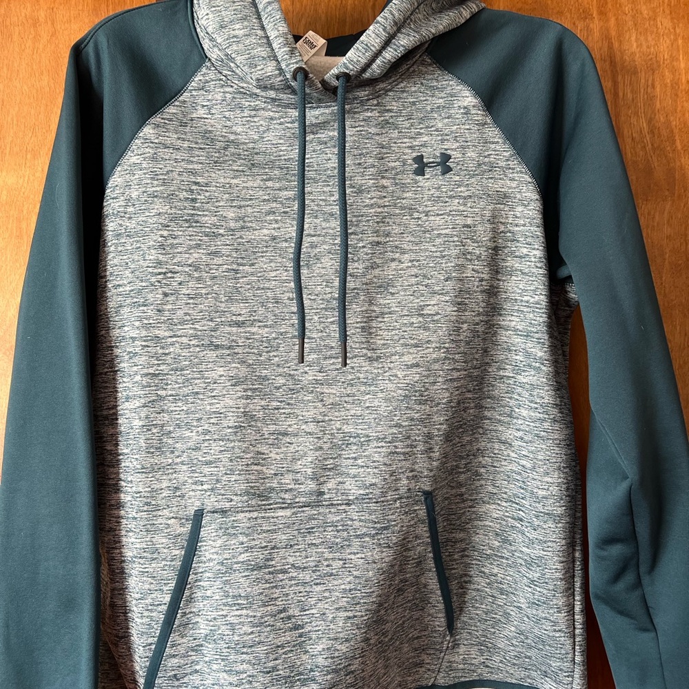Under Armour hooded sweatshirt green size XL